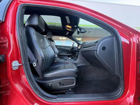 Used 2017 Chrysler 300 S w/ 300S Premium Group image 17