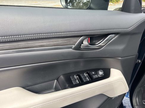 Used 2019 MAZDA CX-5 Grand Touring image 17