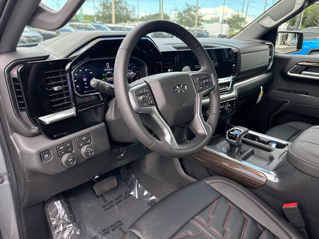 New 2026 Chevrolet Silverado 1500 RST w/ Z71 Off-Road Package AWD/4WD image 9
