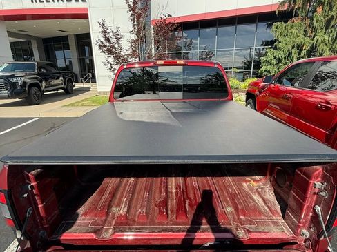 Used 2023 Nissan Frontier Pro-X w/ Technology Package RWD image 17