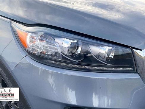 Used 2020 Kia Sorento EX image 28