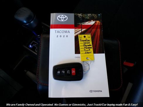 Used 2020 Toyota Tacoma TRD Off-Road image 51