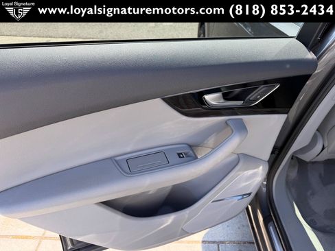 Used 2019 Audi Q7 3.0T Premium Plus AWD/4WD image 17