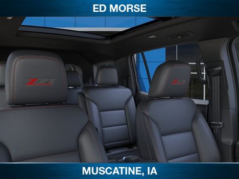 New 2026 Chevrolet Traverse Z71 w/ Enhanced Driving Package AWD/4WD image 24