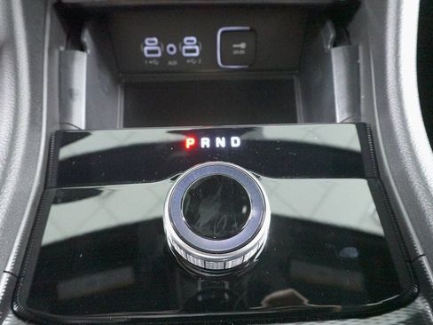 New 2025 Jeep Grand Cherokee Altitude image 19