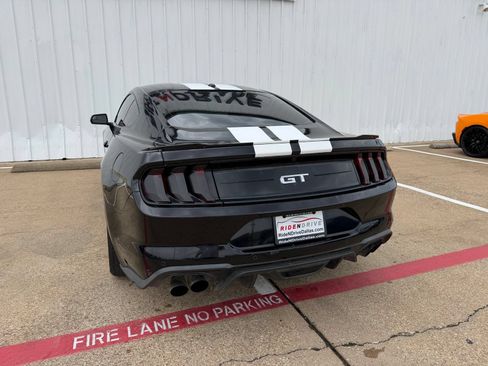 Used 2018 Ford Mustang GT Premium RWD image 5
