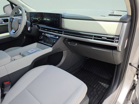 New 2026 Hyundai Santa Fe SE FWD image 15