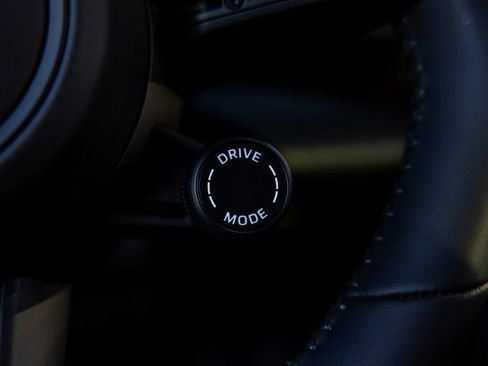 New 2025 Porsche Macan Electric image 50