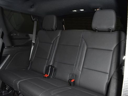 Used 2025 Chevrolet Tahoe Z71 w/ Z71 Off-Road Package image 34