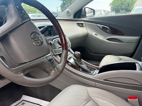 Used 2010 Buick LaCrosse CXS FWD image 9