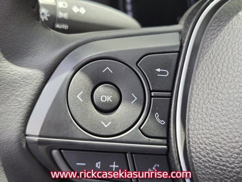 Used 2026 Toyota Corolla SE FWD image 28