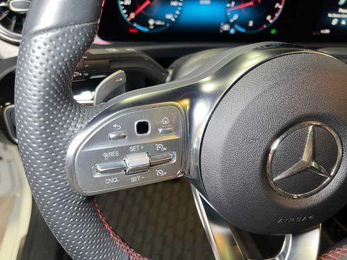 Used 2023 Mercedes-Benz CLA 250 4MATIC image 28