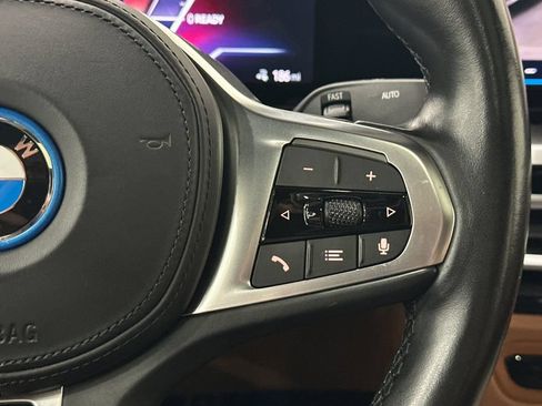 Used 2023 BMW i4 eDrive40 w/ M Sport Package RWD image 28
