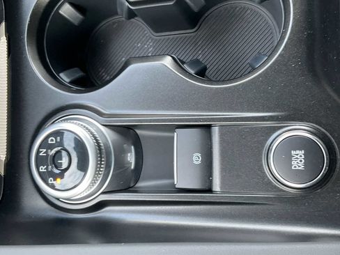 Used 2025 Ford Explorer Active image 26