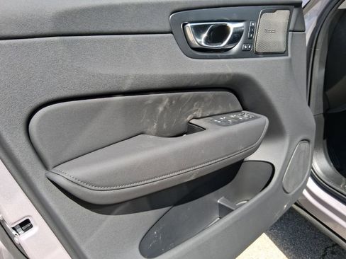 New 2026 Volvo XC60 B5 Plus w/ Protection Package Premier AWD/4WD image 10