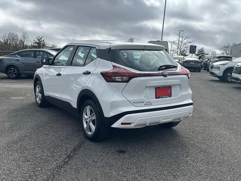 Certified 2025 Nissan Kicks Play S FWD image 6