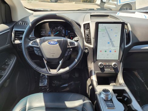Certified 2022 Ford Edge SEL w/ Sport Appearance Package image 10