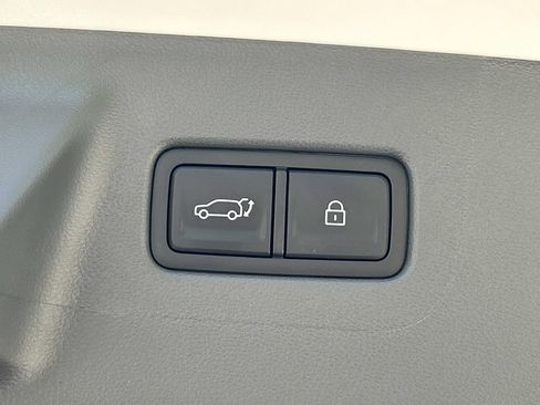 New 2026 Hyundai Santa Fe SE image 13