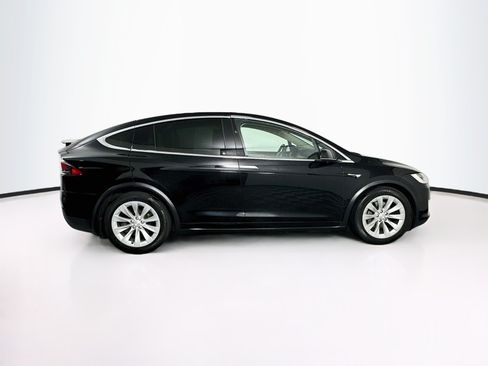 Used 2018 Tesla Model X 75D AWD/4WD image 10