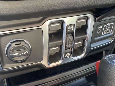 New 2026 Jeep Wrangler Unlimited Sport image 24