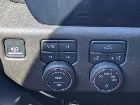 New 2026 Chevrolet Silverado 1500 LT w/ Z71 Off-Road Package AWD/4WD image 27