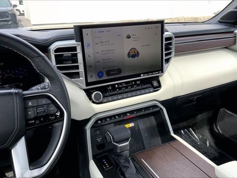 Used 2024 Toyota Sequoia Capstone AWD/4WD image 5