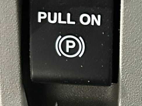 Used 2019 Ford F150 XL w/ Equipment Group 101A Mid RWD image 42