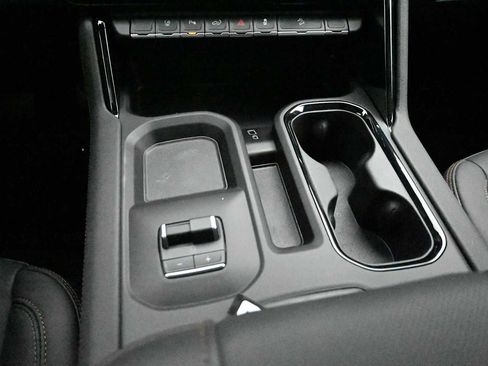 New 2026 GMC Sierra 2500 AT4 w/ AT4 Premium Plus Package AWD/4WD image 22