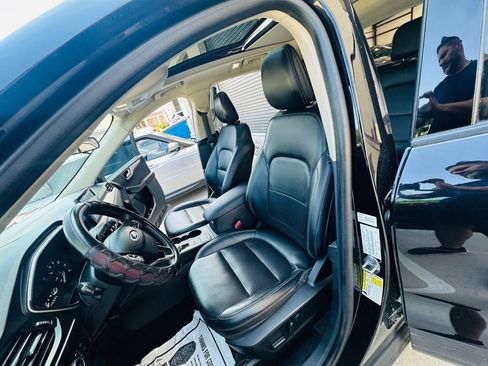 Used 2020 Ford Escape SEL FWD image 14