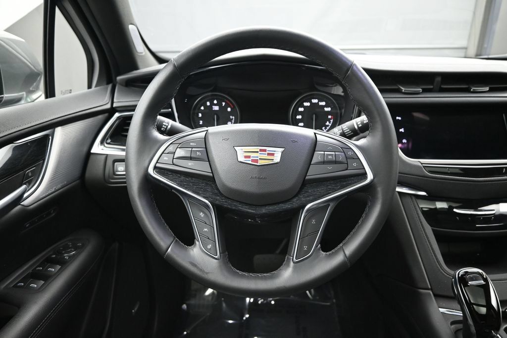 Used 2021 Cadillac XT5 Premium Luxury AWD/4WD image 13