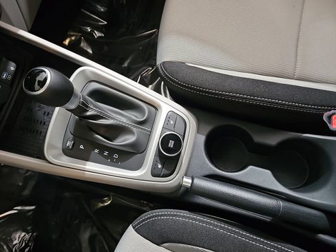 New 2026 Hyundai Venue SEL image 23