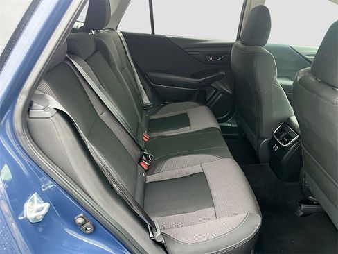 Used 2025 Subaru Outback Premium w/ Popular Package #1A image 25