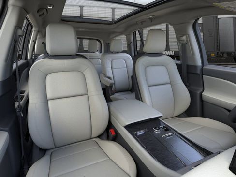 New 2026 Lincoln Aviator Reserve AWD/4WD image 10