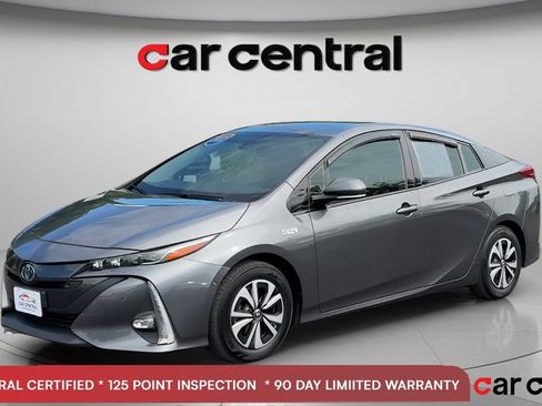 Used 2017 Toyota Prius Prime Advanced FWD image 1