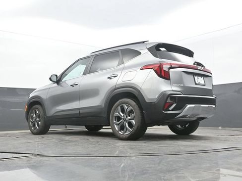 Used 2024 Kia Seltos S AWD/4WD image 55