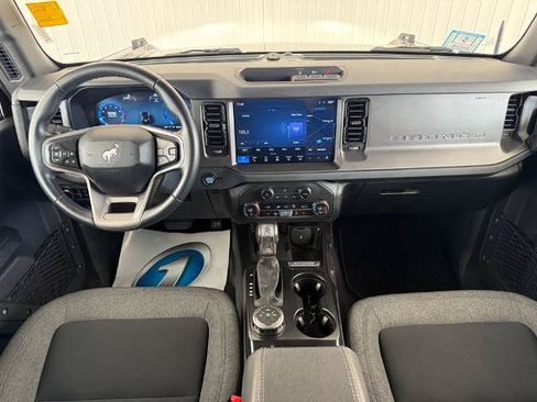 Certified 2025 Ford Bronco Big Bend AWD/4WD image 3