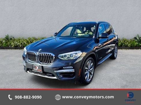 Used 2018 BMW X3 xDrive30i image 1