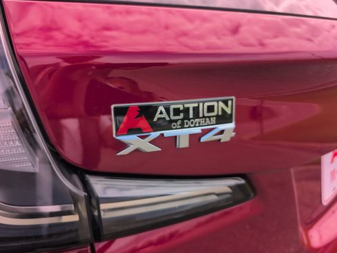 Used 2019 Cadillac XT4 Sport FWD image 4