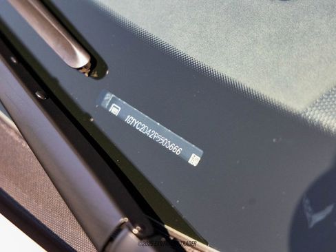 Used 2023 Chevrolet Corvette Stingray Premium Cpe w/ Z51 Performance Package image 40