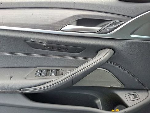 Certified 2023 BMW 540i xDrive w/ Executive Package image 13