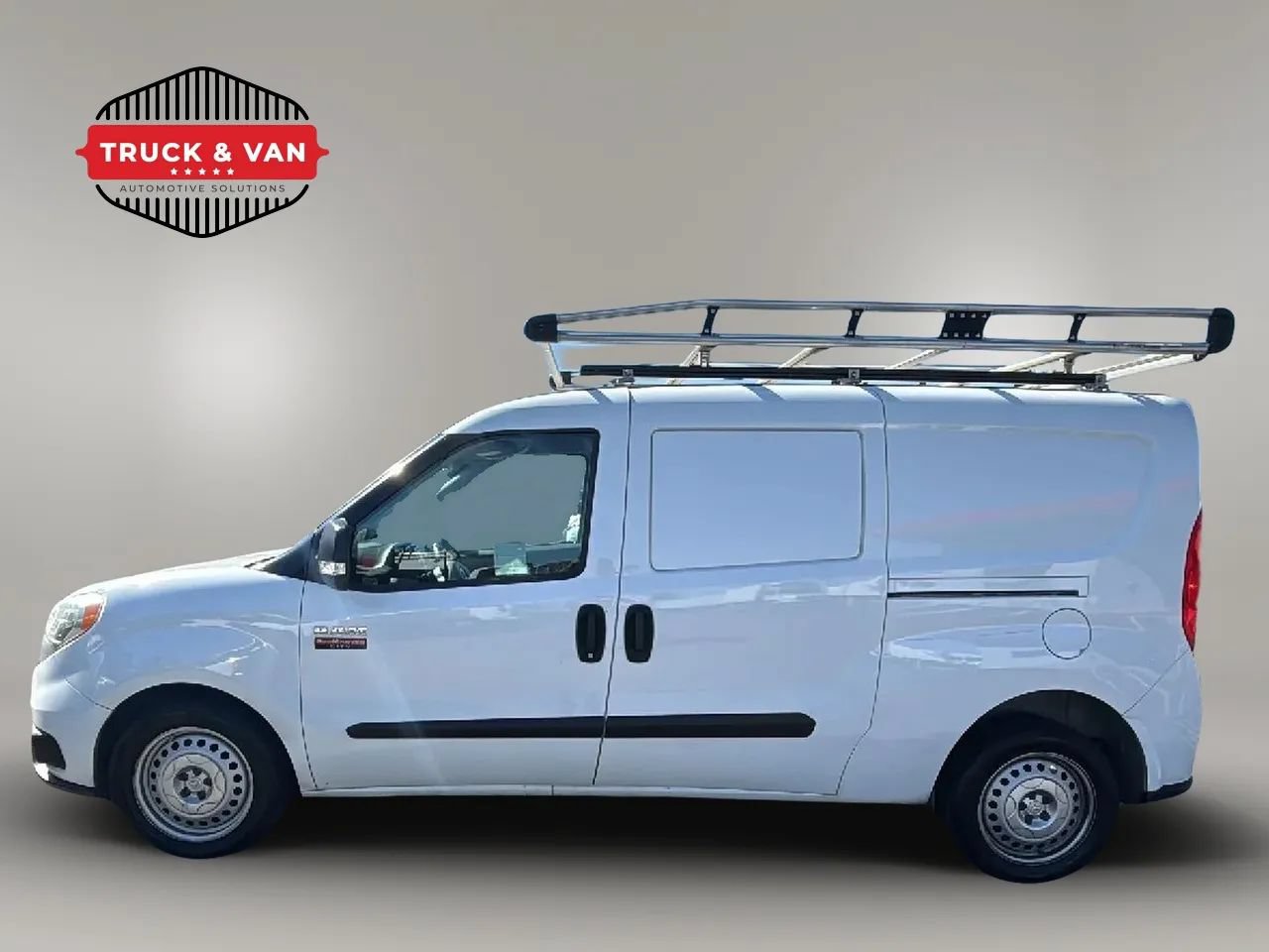 Used 2022 RAM ProMaster City Tradesman FWD image 2