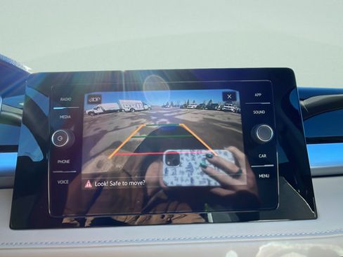 New 2026 Volkswagen Taos SE AWD/4WD image 27