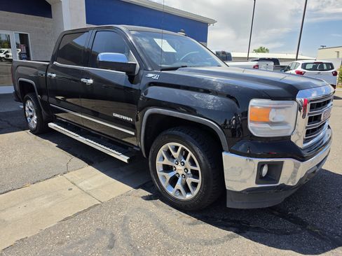 Used 2015 GMC Sierra 1500 SLT w/ SLT Crew Cab Value Package AWD/4WD image 9