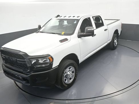 Used 2024 RAM 3500 Tradesman image 41