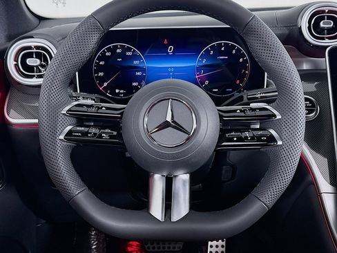 New 2026 Mercedes-Benz GLC 300 image 17