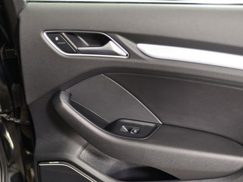 Used 2016 Audi A3 e-tron Premium Plus w/ Premium Plus Package image 23