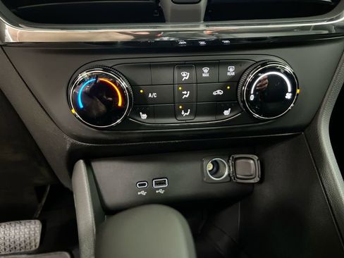 New 2026 Buick Encore GX Preferred w/ Comfort Package FWD image 16