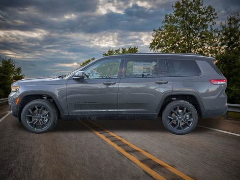 New 2025 Jeep Grand Cherokee L Limited image 6