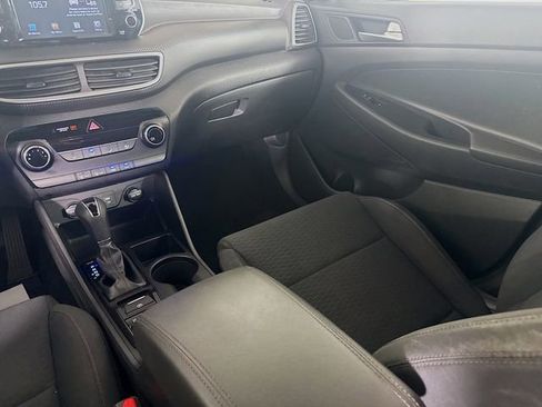 Used 2019 Hyundai Tucson SE FWD image 23