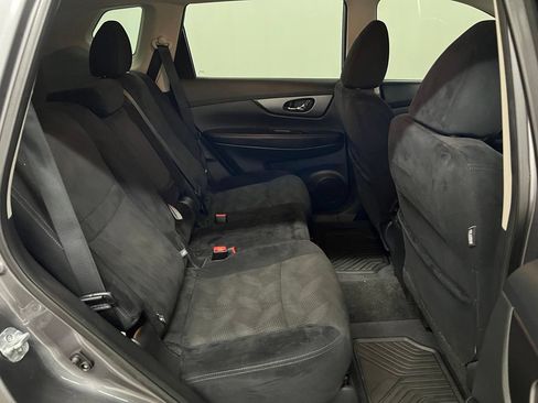 Used 2016 Nissan Rogue SV AWD/4WD image 31